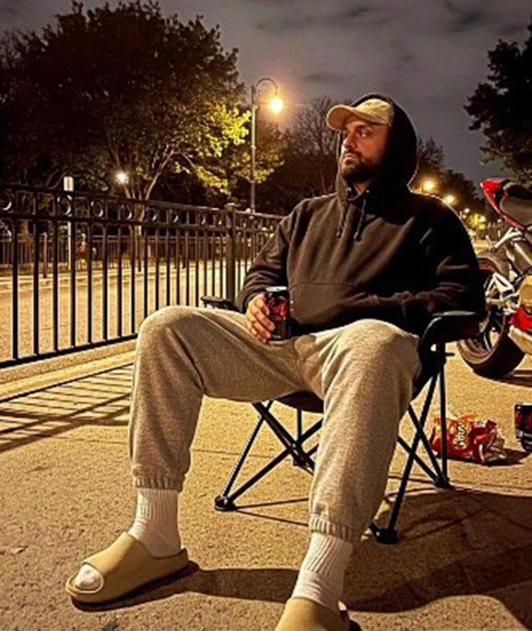 Kaskını kız arkadaşına verdi, hayatını kaybetti: Fenomen motosikletçinin acı sonu