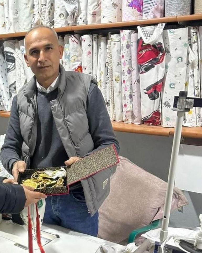 Kumaş poşetini açınca gördüklerine inanamadı: Bize dua ettiler