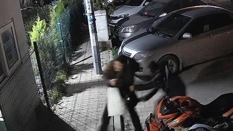 Gözde Akbaba cinayetine ait kan donduran görüntüler Ambulans çağırın, imdat ayağım koptu diyerek yardım istemiş