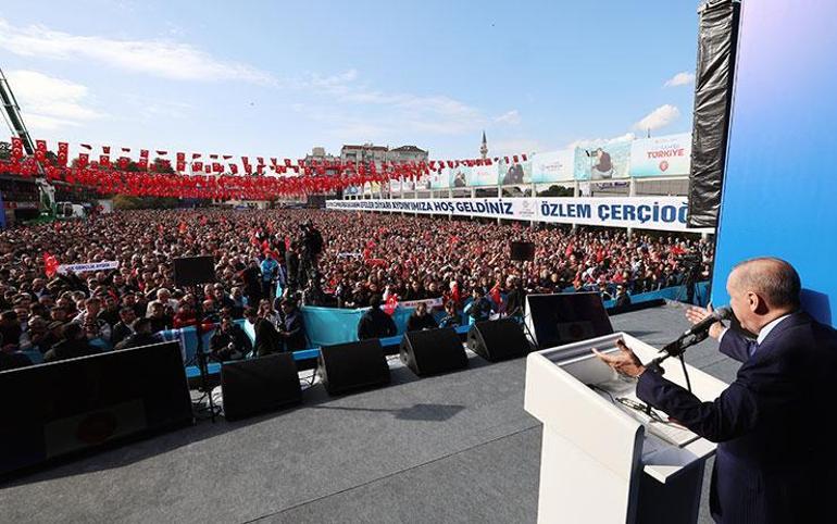 Cumhurbaşkanı Erdoğandan deprem bölgesi çıkışı: 3 yıldır neredeydin Özgür Efendi