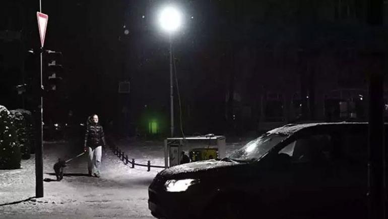 Almanyada elektrik şebekesine saldırıyı aydınlatacak bilgiyi verene 1 milyon euro ödül