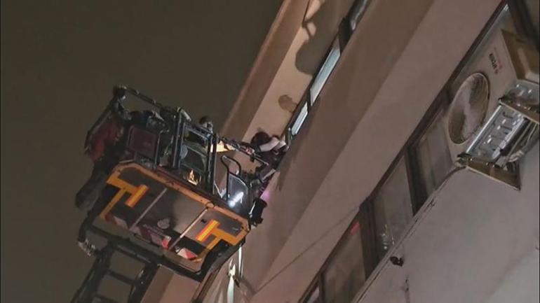 İstanbul Beyoğlu’nda otelde yangın Otel çalışanları kurtardı