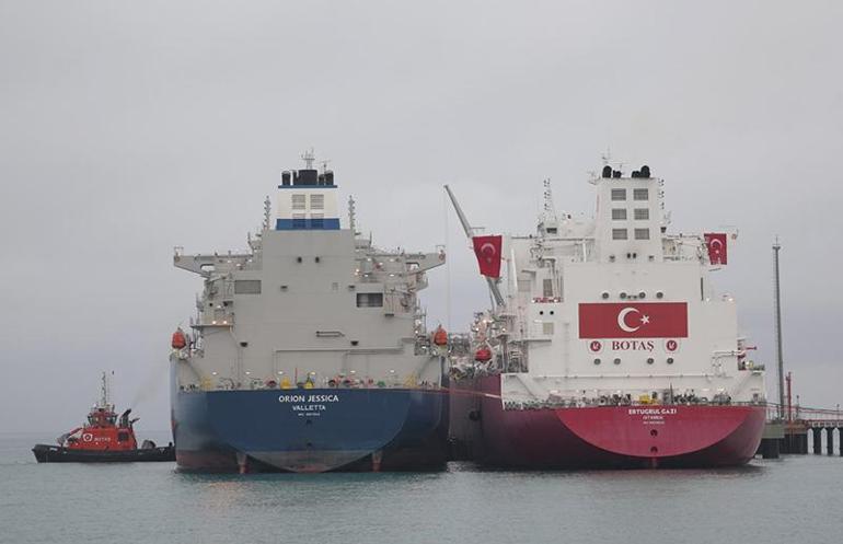 Bakan Bayraktar Hatay’da açıkladı: İki yeni FSRU tesisi geliyor