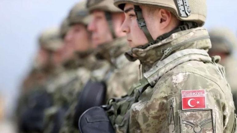 Mehmetçik Almanyada gövde gösterisine hazırlanıyor NATO Birlikte güçlüyüz etiketi ile paylaştı