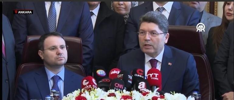 2 bakanlıkta devir teslim töreni Mustafa Çiftçi ve Akın Gürlek görevi devraldı