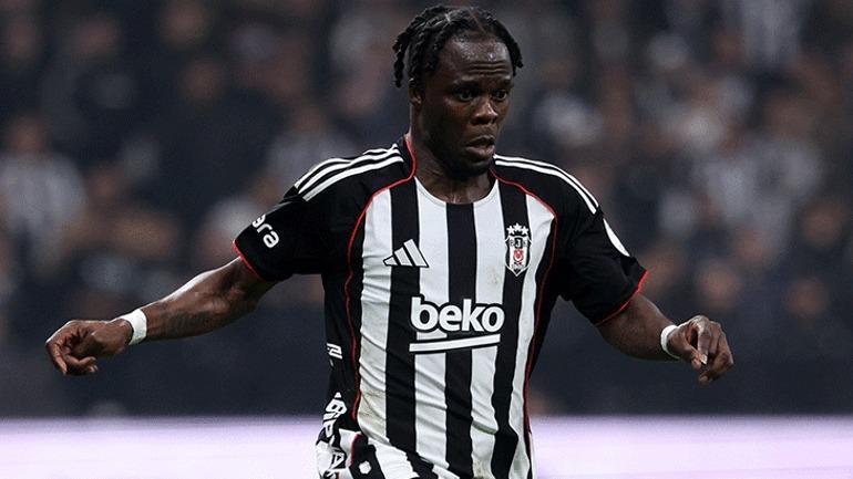 Beşiktaşta yeni transferler için imza töreni düzenlendi Serdal Adalıdan hakem tepkisi