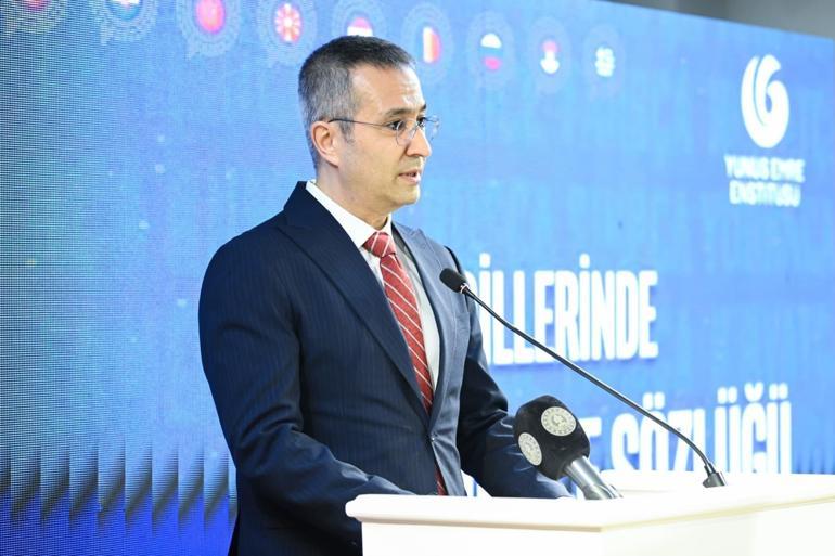 Türkçenin kültürel izleri sözlükte buluştu: Bakan Ersoy dünya dillerinde Türkçe projesini tanıttı