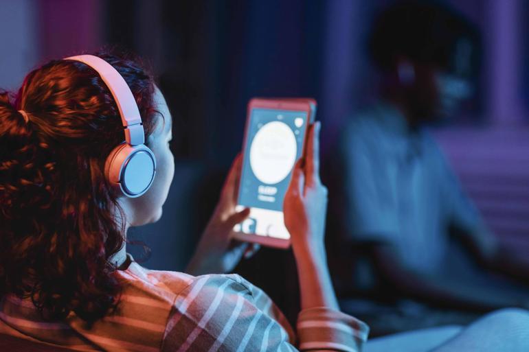 Dijital platformlara İngiliz kıskacı: İngilterenin RTÜKü Ofcom’un yetkisi genişliyor Netflix ve Amazon’u denetleyip ceza kesecek