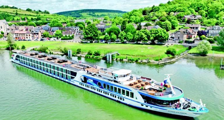 Nehir turlarıyla masalsı bir bayram