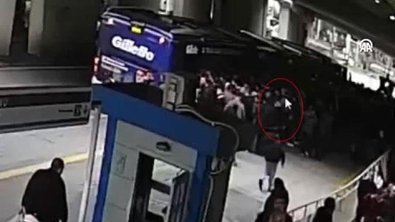 Metrobüste vatandaşların kabusu olmuştu Yolcuları hedef alan 6 kişi tutuklandı