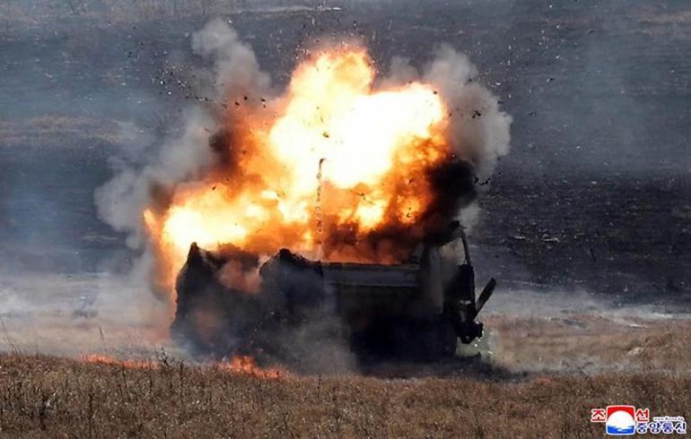 Dünya bu görüntüleri konuşuyor Kuzey Kore lideri Kim Jong-unun kızı tank başına geçti
