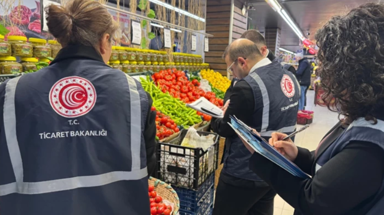 Biberdeki fiyat oyunu için Bakanlık düğmeye bastı O işletmeye rekor ceza kesildi