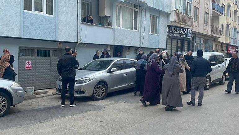 Bursada kan donduran olay Evinde boğazı kesilerek öldürülmüş halde bulundu
