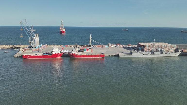 Somali’de ‘Çağrı Bey Ultra Derin Deniz Petrol Sondaj Sahası Gemi Karşılama Töreni’ düzenlendi