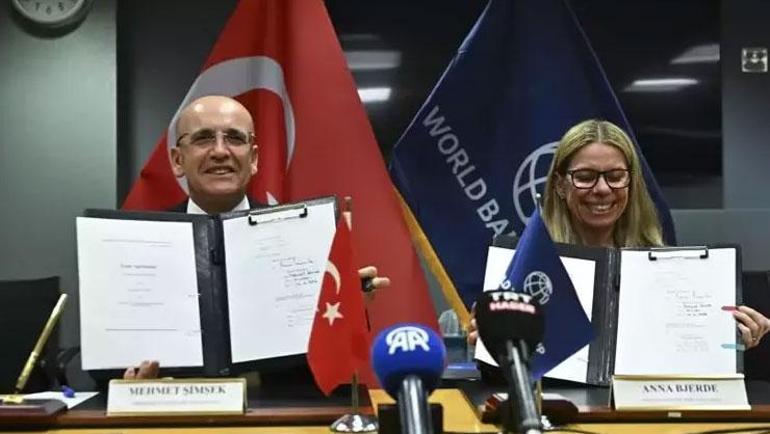 Bakan Şimşek, En büyük 3. proje diyerek duyurdu İstanbula mega demiryolu geliyor