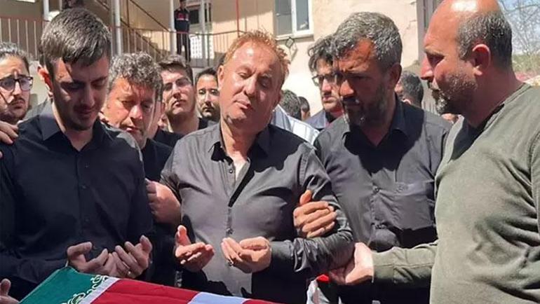 Türkiyenin ciğeri yandı: Öğrencilerine siper olan Ayla öğretmene veda Buraya ev yaptıracaktık, cenazesi geldi