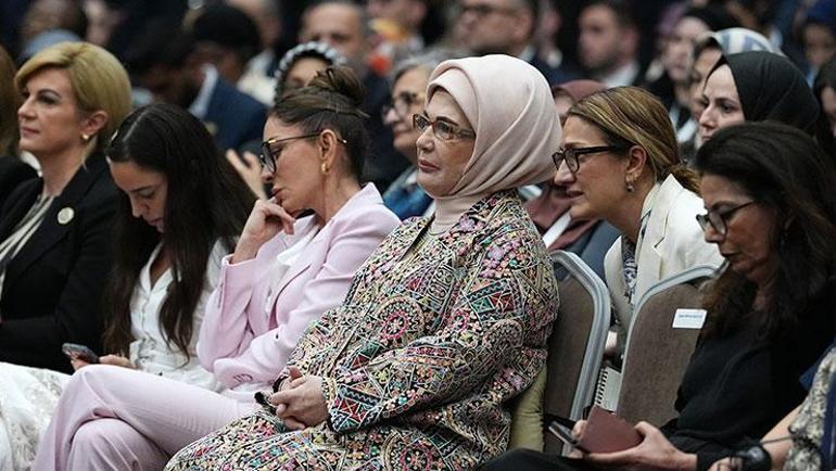 Emine Erdoğandan Filistinli çocukların eğitimi için çağrı
