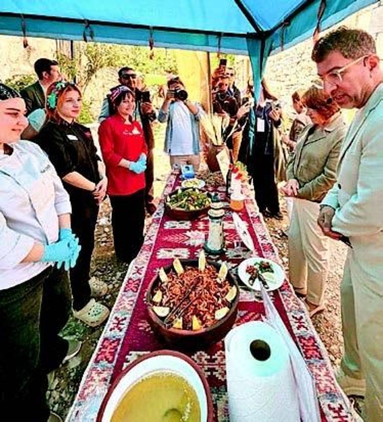 Ege’nin kalbinde gastronomi şöleni