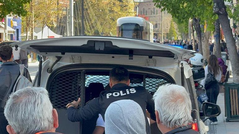 14 yaşındaki çocuk sokak ortasında yaşlı adamı hastanelik etti