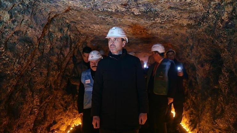 Dünyanın gözü Beylikovada Bakan Bayraktar: Dünyadaki en büyüklerinden biri