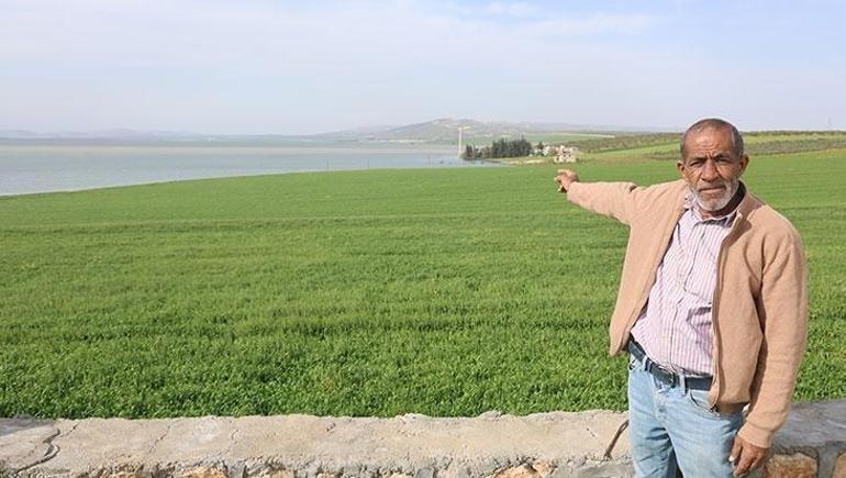 Hatayda boş kalan baraj taştı Köyler suya gömüldü