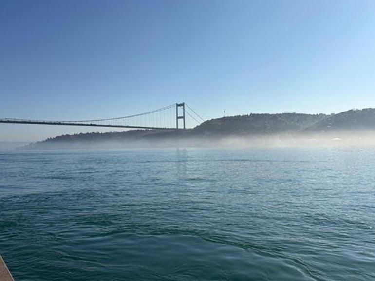 İstanbulda sis alarmı Boğaz’da gemi trafiği tamamen durduruldu
