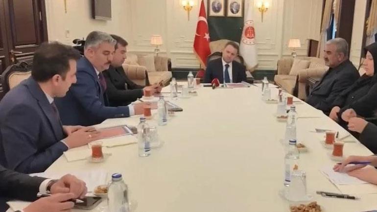 Adalet Bakanı Gürlek: Rojin Kabaişin telefonu Çine gönderilecek