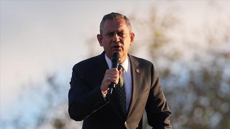 Afyonkarahisar Belediye Başkanı Burcu Köksal AK Parti’ye geçiyor Beni Özgür Özel tehdit etti