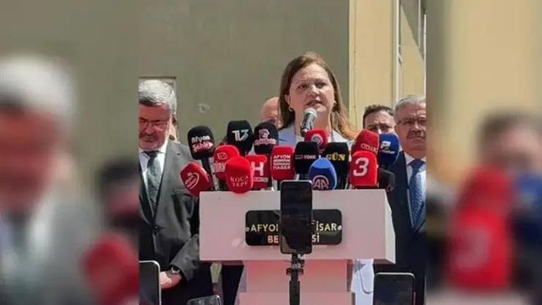 AK Partiye geçen Afyonkarahisar Belediye Başkanı Burcu Köksal: Şehrimizi büyüten her adımın yanındayız