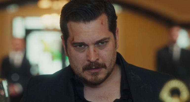 Eşref Rüyada heyecan dorukta Sevdiğim adama son kez sarılayım