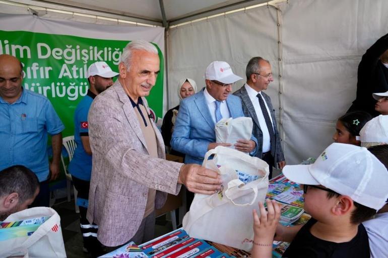 Sıfır Atık Vakfı ve Ümraniye Belediyesi el ele verdi Yıllık 20 bin ton olan atık toplama hedefi 50 bin tona çıkarılıyor