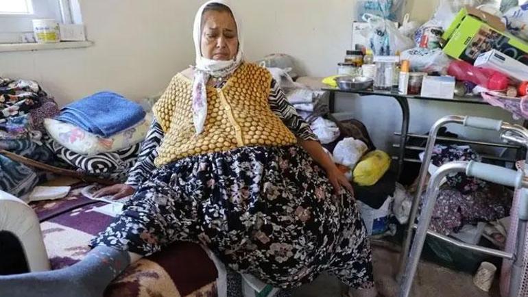 67 yaşındaki kadının karnından tam 40 kilogram kitle çıktı