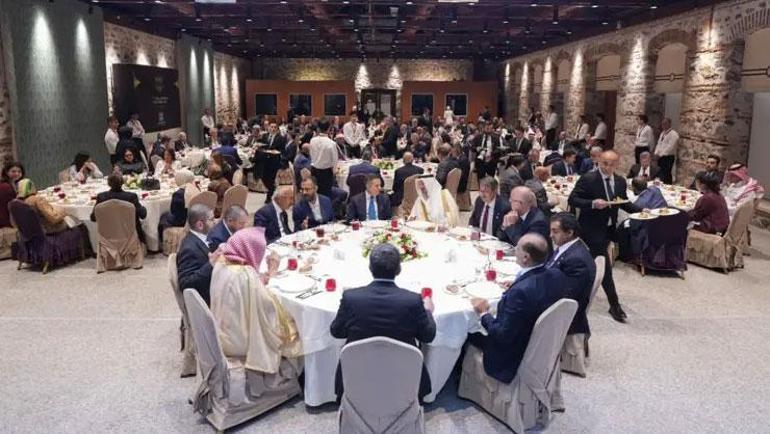 Dolmabahçe Sarayında 5. Küresel İş Mükemmelliği Gala Gecesi - İstanbul 2026