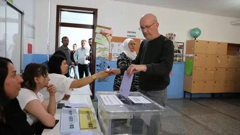 Narin Güranın köyü sandık başına gitti Tek aday var