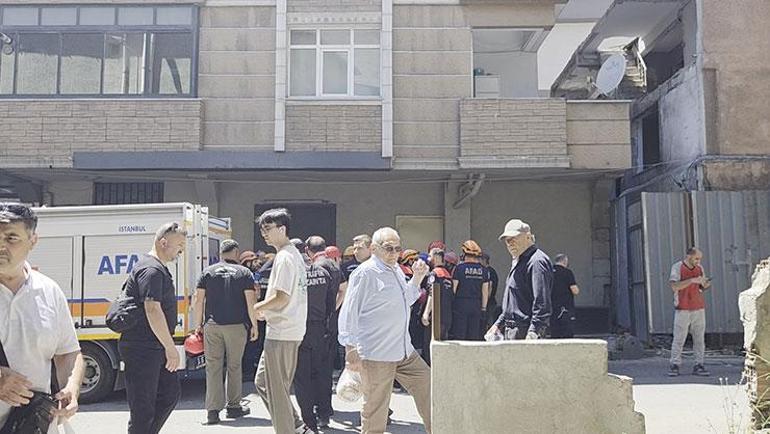İstanbulda yıkımı yapılan binada kısmi çökme Yaralılar var