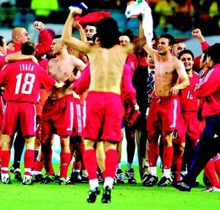 Dünya Kupasının unutulmazları 2002 rüyası: Sahne Türklerin