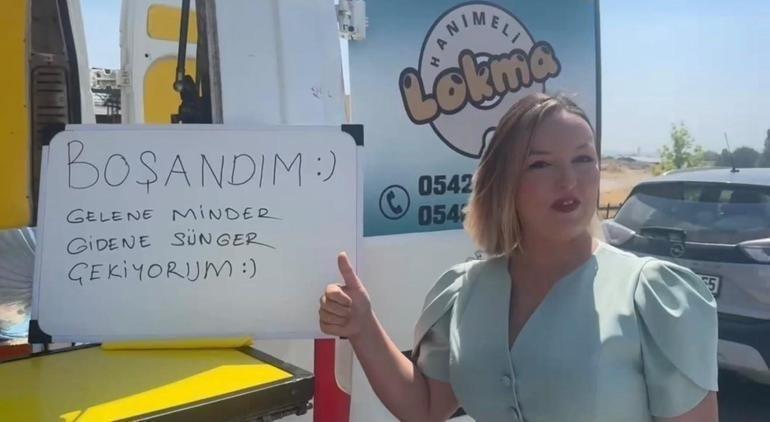 Mahkemeden çıkan karar sokakta şenliğe dönüştü Evliliğinin bitişini lokma dağıtarak kutladı