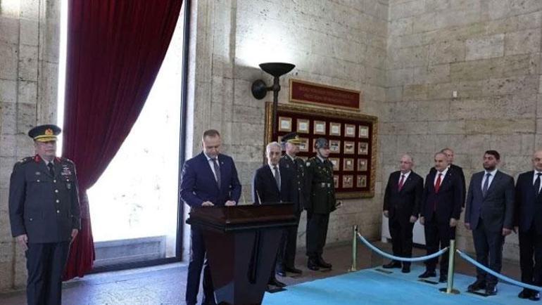 Cumhurbaşkanı Erdoğan, Polonya Cumhurbaşkanı Nawrockiyi resmi törenle karşıladı