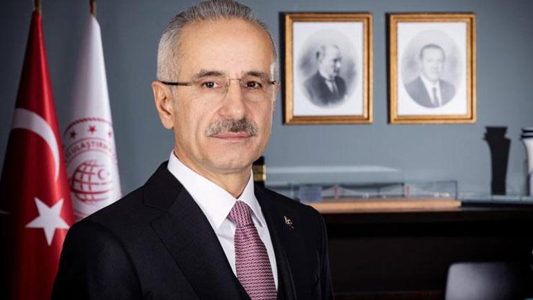 Bakan Uraloğlu 15 Temmuz gecesinde yaşananları anlattı Darbecileri iş makineleriyle engelledik, denizi balıkçılarla tuttuk