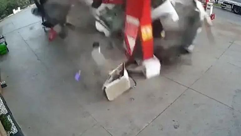 Bursada feci kaza Markette alışveriş yaparken TIRın altında kaldı