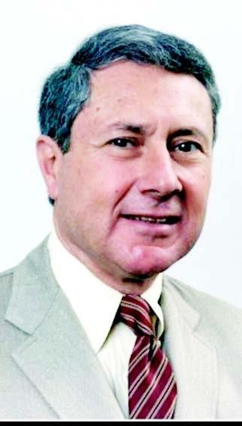 Telefonda tarih yazan 14 efsane isim