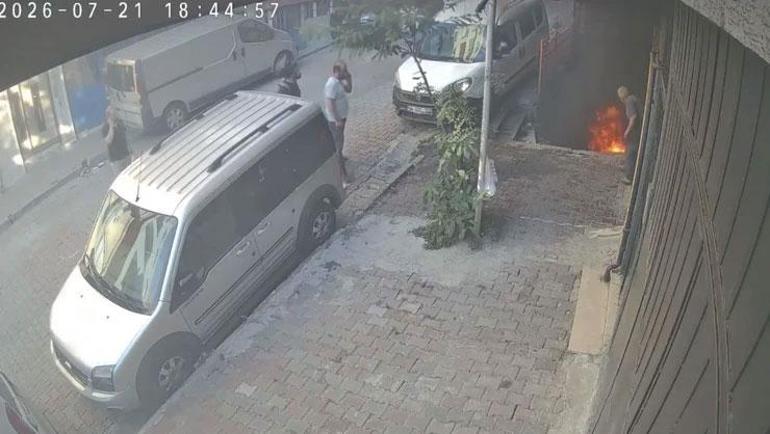 Çocukların yaktığı lastik apartmanı duman altında bıraktı KOAH hastası kadın hastanelik oldu