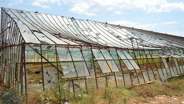 Meteoroloji uyarmıştı... Sağanak yağış hayatı felç etti