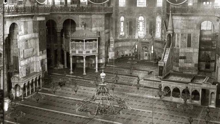 Ayasofyanın hiç yayımlanmayan fotoğrafları Fethin Mührü: Ayasofya-i Kebîr Câmi-i Şerîfi