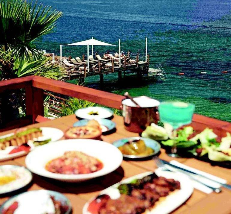 Hem ocakbaşı hem lüks beach: Perran Yalıkavak