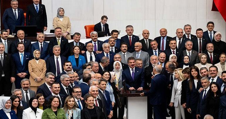 Mecliste tarihi gün Terörsüz Türkiye yasası kabul edildi