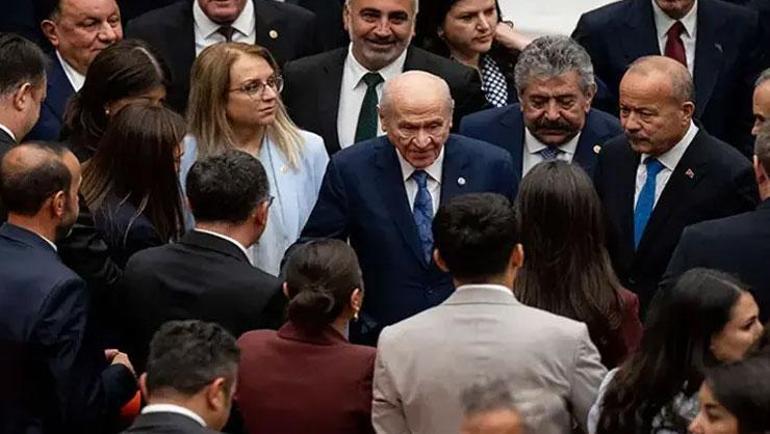 Büyük uzlaşı: Tarihi yasa 467 oyla Meclisten geçti
