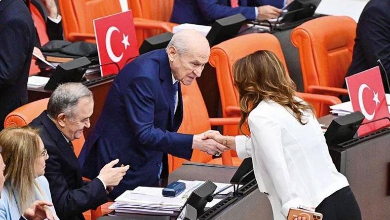Büyük uzlaşı: Tarihi yasa 467 oyla Meclisten geçti