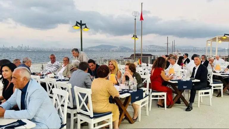 Kınalıada Su Sporları Spor Kulübü’nde geleneksel dostluk buluşması gerçekleştirildi