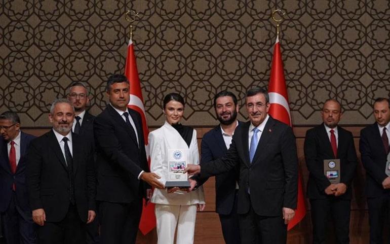Anadolu Medya Ödülleri’nde Demirören Medya’ya 3 ödül